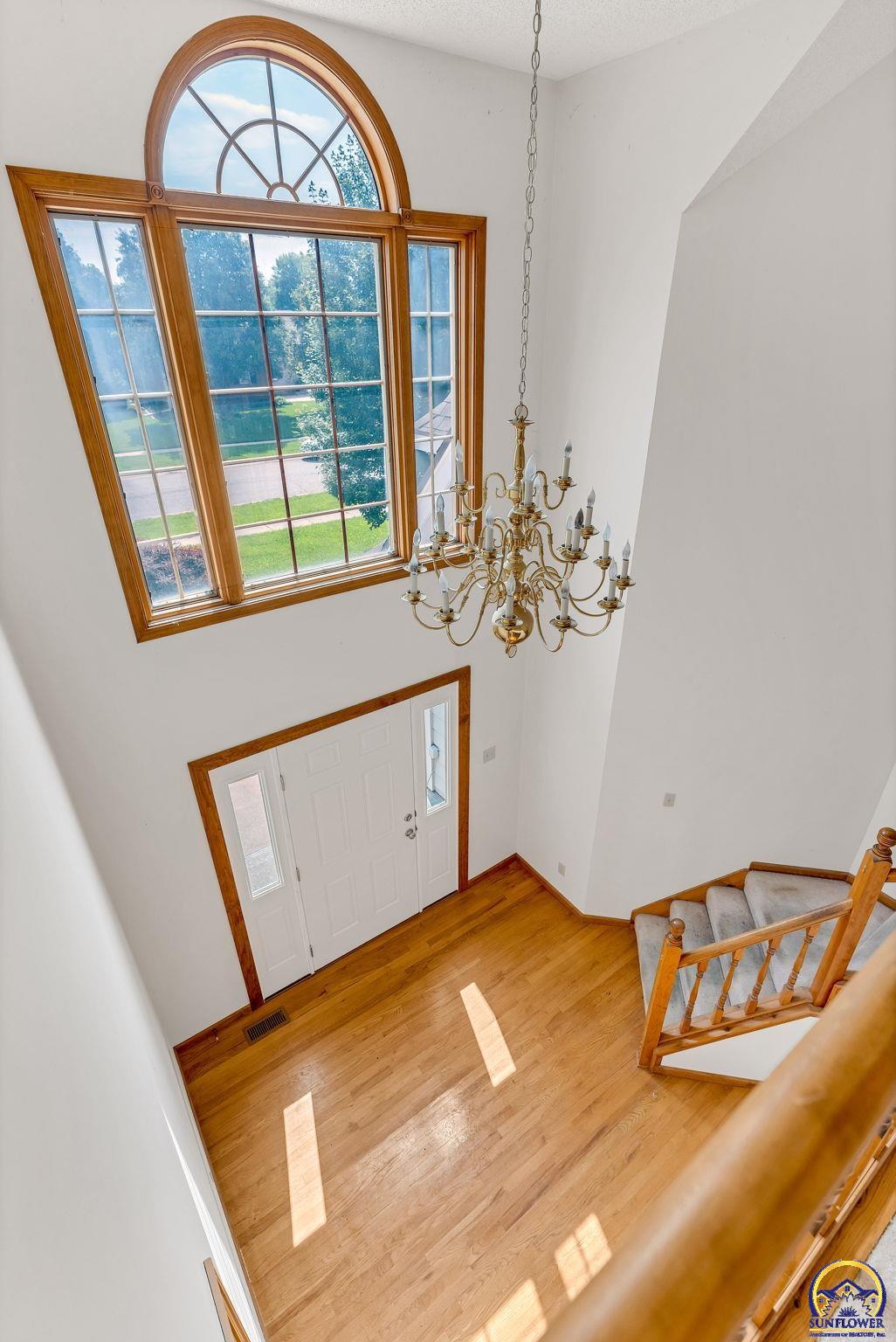 Topeka, Kansas 66610, United States, 4 Bedrooms Bedrooms, ,4 BathroomsBathrooms,Residential,Active,147918