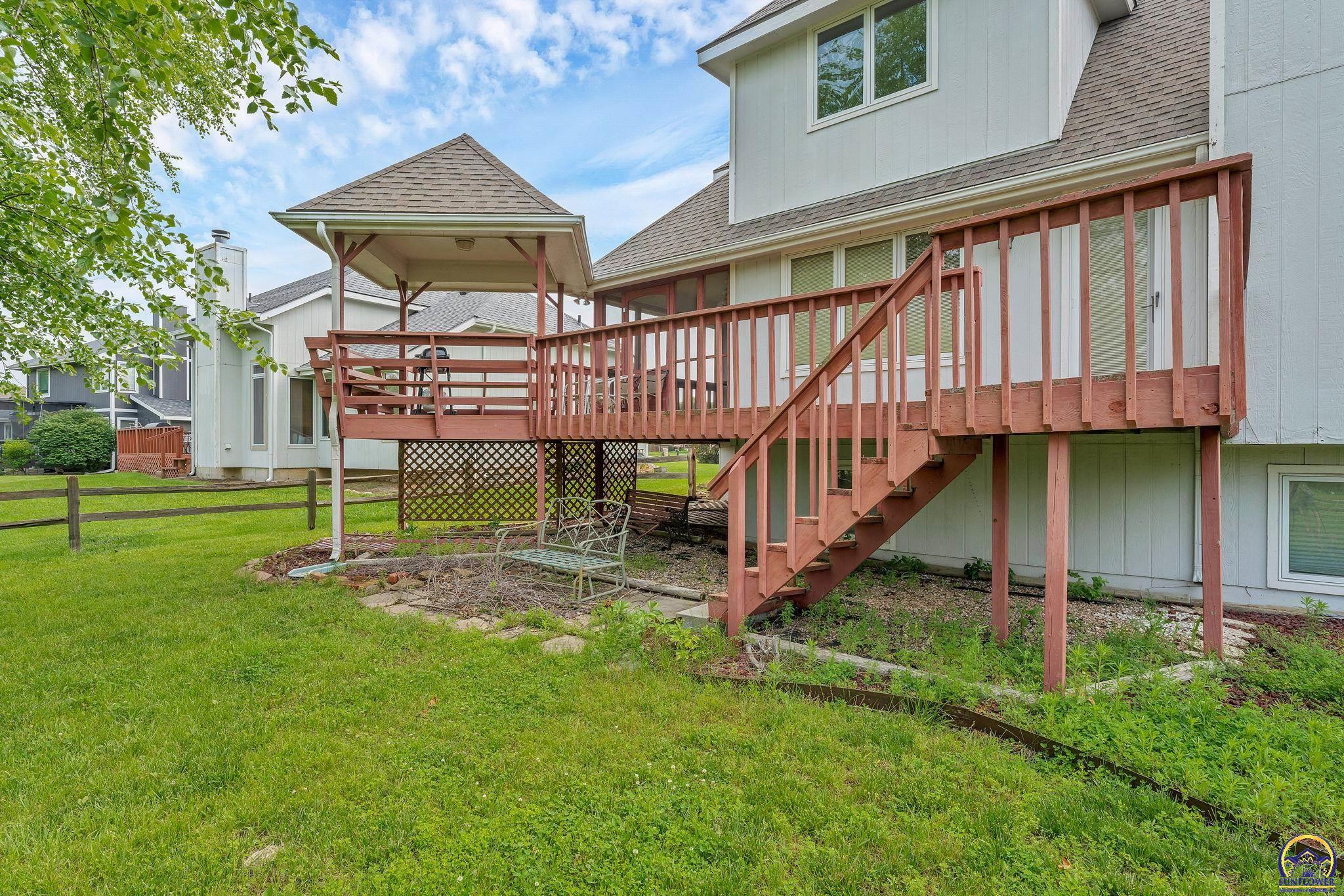 Topeka, Kansas 66610, United States, 4 Bedrooms Bedrooms, ,4 BathroomsBathrooms,Residential,Active,147918