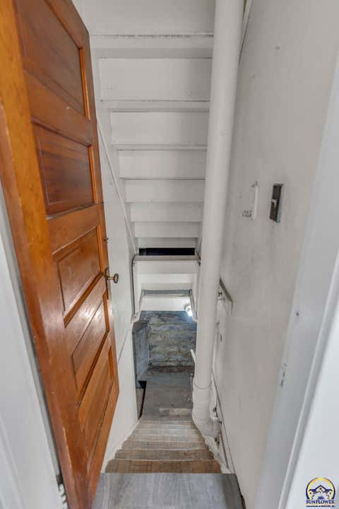 Tiny photo for 418 NE Wilson Ave, Topeka, KS 66616 (MLS # 244728)