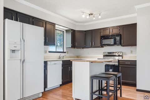 Tiny photo for 2724 SW Tutbury Town Rd, Topeka, KS 66614 (MLS # 246038)