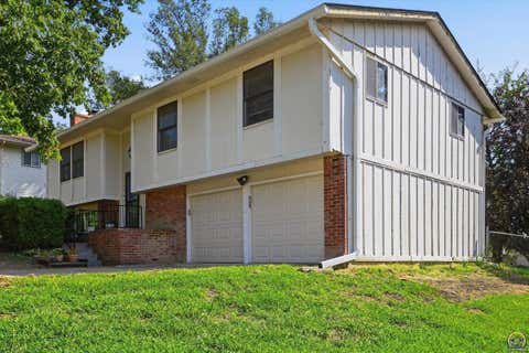 Tiny photo for 2724 SW Tutbury Town Rd, Topeka, KS 66614 (MLS # 246038)