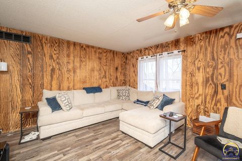 Tiny photo for 4929 Saratoga Dr, McLouth, KS 66054 (MLS # 243862)