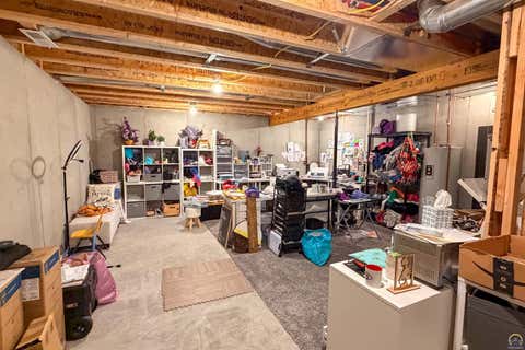 Tiny photo for 1050 Homewood St, Emporia, KS 66801 (MLS # 245955)