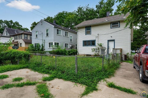 Tiny photo for 1282 SW College Ave, Topeka, KS 66604 (MLS # 245750)