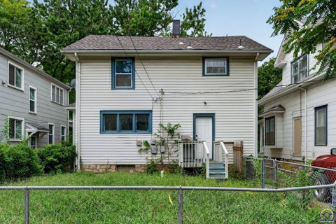 Tiny photo for 1282 SW College Ave, Topeka, KS 66604 (MLS # 245750)