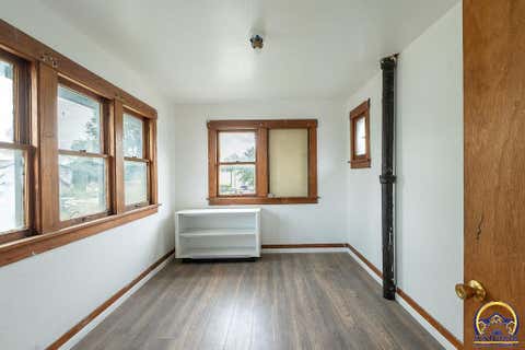 Tiny photo for 1435 SE Madison St, Topeka, KS 66607 (MLS # 244865)