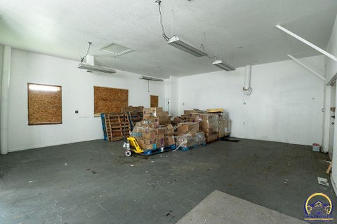 Tiny photo for 1435 SE Madison St, Topeka, KS 66607 (MLS # 244865)