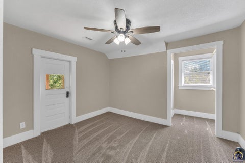 Tiny photo for 932 SW MacVicar Ave, Topeka, KS 66606 (MLS # 246708)