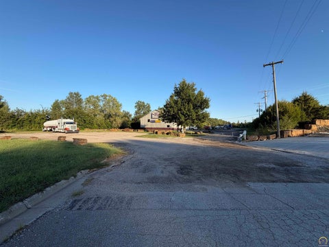 Tiny photo for 1401 K-4 Hwy, Valley Falls, KS 66088 (MLS # 246165)
