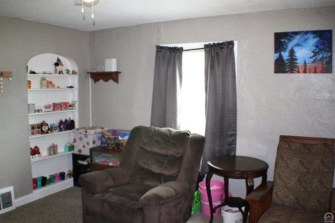 Tiny photo for 1235 NE Madison St, Topeka, KS 66608 (MLS # 244824)