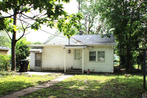 Tiny photo for 1235 NE Madison St, Topeka, KS 66608 (MLS # 244824)