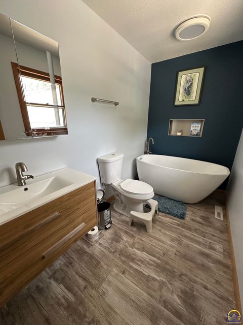 Tiny photo for 2802 Prairie St, Emporia, KS 66801 (MLS # 244283)