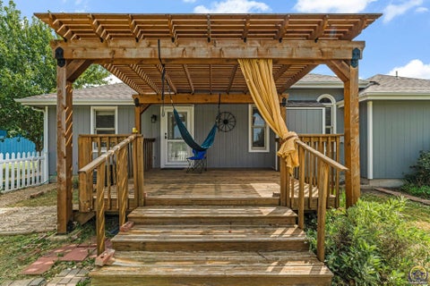 Tiny photo for 4423 SW Misty Harbor Ave, Topeka, KS 66610 (MLS # 246409)