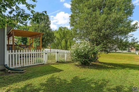 Tiny photo for 4423 SW Misty Harbor Ave, Topeka, KS 66610 (MLS # 246409)