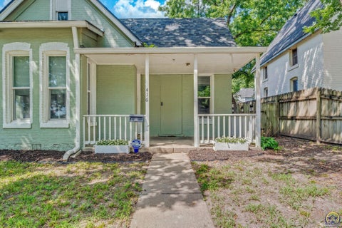 Tiny photo for 416 NW Fairchild St, Topeka, KS 66608 (MLS # 245668)