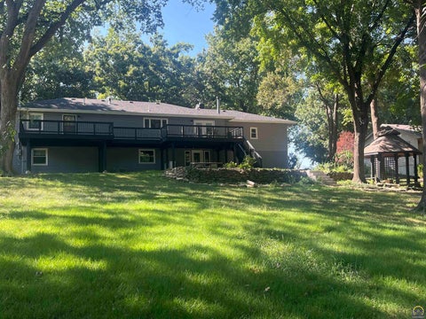 Tiny photo for 2048 Huntington Rd, Emporia, KS 66801 (MLS # 246290)