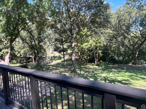 Tiny photo for 2048 Huntington Rd, Emporia, KS 66801 (MLS # 246290)