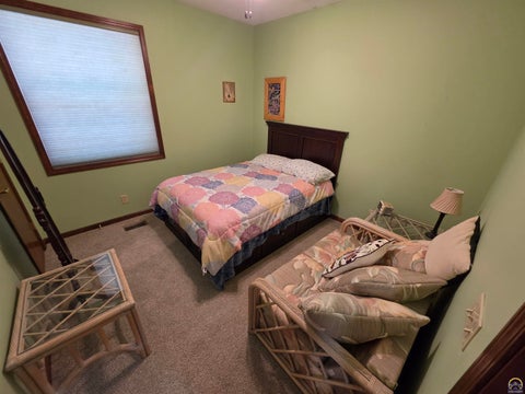 Tiny photo for 1143 SW Red Oaks Pl, Topeka, KS 66615 (MLS # 246016)