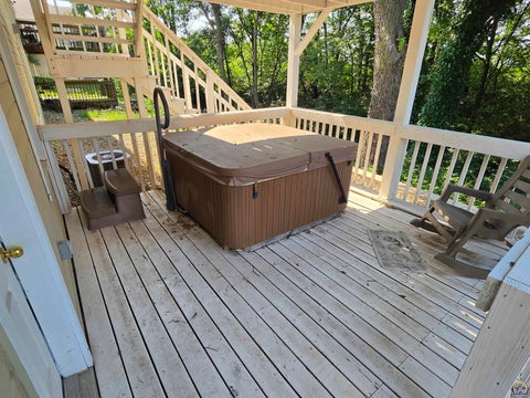Tiny photo for 1143 SW Red Oaks Pl, Topeka, KS 66615 (MLS # 246016)