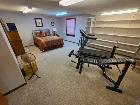 Tiny photo for 1143 SW Red Oaks Pl, Topeka, KS 66615 (MLS # 246016)