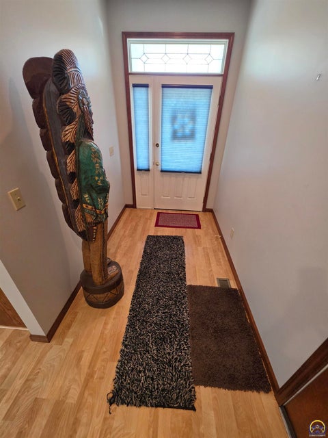 Tiny photo for 1143 SW Red Oaks Pl, Topeka, KS 66615 (MLS # 246016)