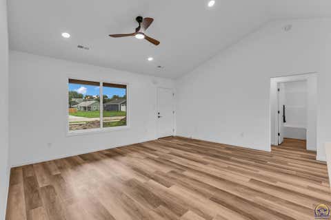 Tiny photo for 1929 NW Waldo Way, Topeka, KS 66608 (MLS # 245943)
