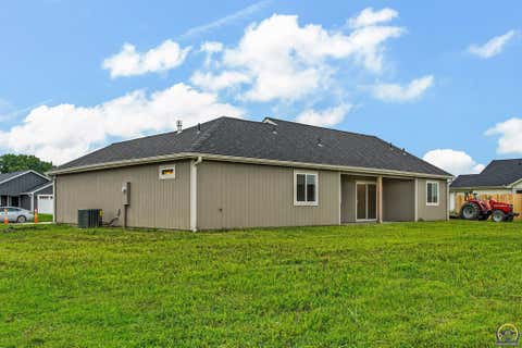 Tiny photo for 1929 NW Waldo Way, Topeka, KS 66608 (MLS # 245943)