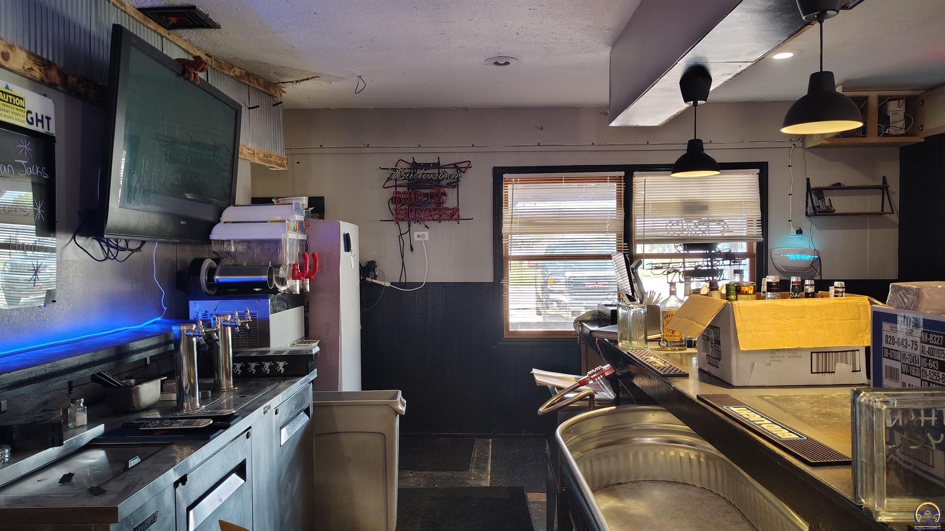 Rossville, Kansas 66553, United States, ,Commercial,Active,203547