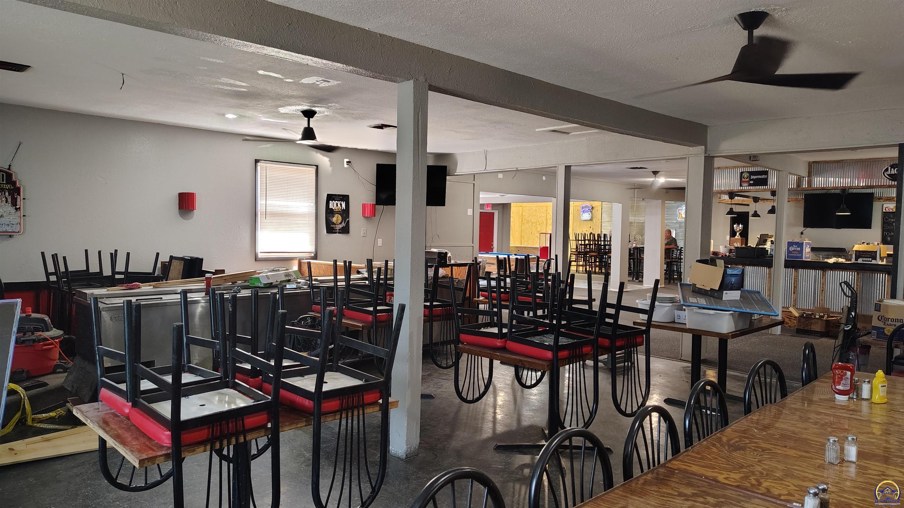 Rossville, Kansas 66553, United States, ,Commercial,Active,203547