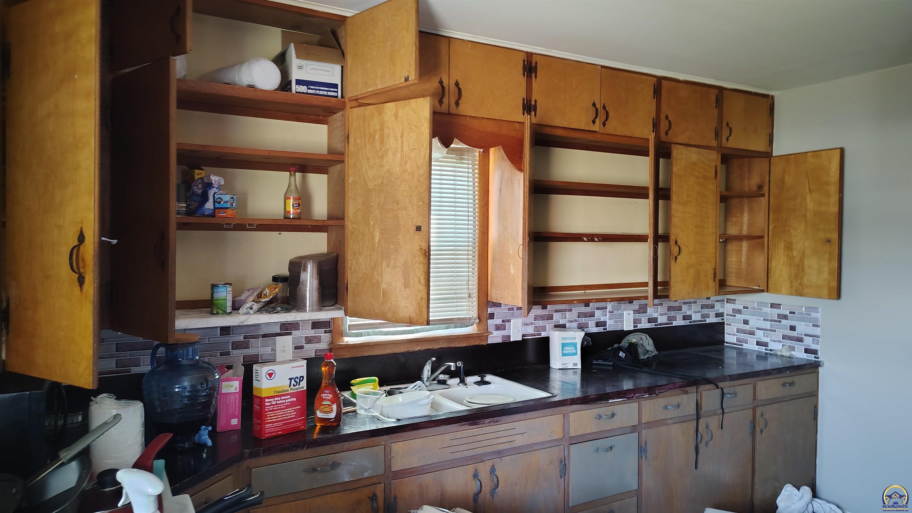 Rossville, Kansas 66553, United States, ,Commercial,Active,203547