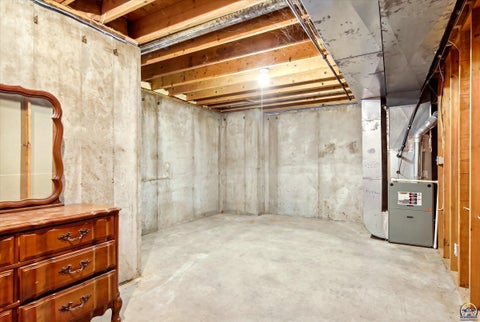 Tiny photo for 7028 NW Nickell Rd, Topeka, KS 66618 (MLS # 246524)