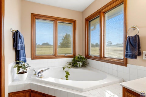 Tiny photo for 7028 NW Nickell Rd, Topeka, KS 66618 (MLS # 246524)