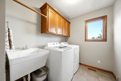 Tiny photo for 7028 NW Nickell Rd, Topeka, KS 66618 (MLS # 246524)