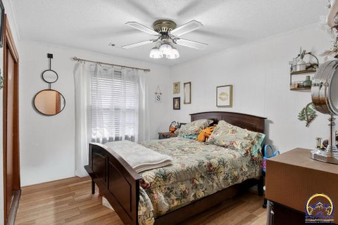 Tiny photo for 4945 NW Rochester Rd, Topeka, KS 66617 (MLS # 244895)