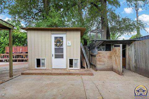 Tiny photo for 4945 NW Rochester Rd, Topeka, KS 66617 (MLS # 244895)