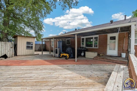 Tiny photo for 4945 NW Rochester Rd, Topeka, KS 66617 (MLS # 244895)