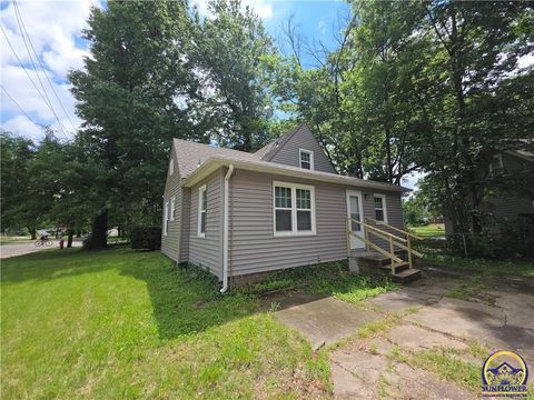 Tiny photo for 1101 SW Billard Ave, Topeka, KS 66604 (MLS # 245562)