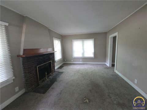 Tiny photo for 1101 SW Billard Ave, Topeka, KS 66604 (MLS # 245562)