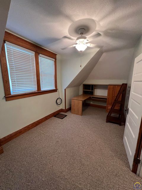 Tiny photo for 12 N 10th St, Seneca, KS 66538 (MLS # 245648)
