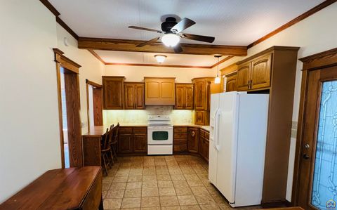Tiny photo for 12 N 10th St, Seneca, KS 66538 (MLS # 245648)