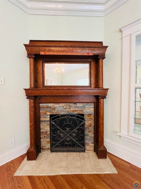 Tiny photo for 12 N 10th St, Seneca, KS 66538 (MLS # 245648)
