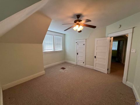 Tiny photo for 12 N 10th St, Seneca, KS 66538 (MLS # 245648)