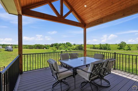 Tiny photo for 7630 SE Berryton Rd, Berryton, KS 66409 (MLS # 244732)