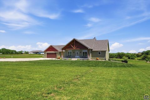 Tiny photo for 7630 SE Berryton Rd, Berryton, KS 66409 (MLS # 244732)