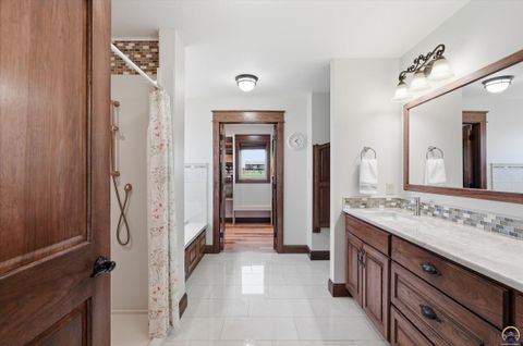 Tiny photo for 7630 SE Berryton Rd, Berryton, KS 66409 (MLS # 244732)