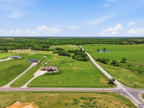 Tiny photo for 7630 SE Berryton Rd, Berryton, KS 66409 (MLS # 244732)