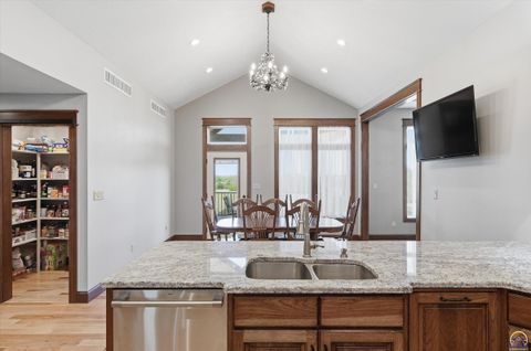 Tiny photo for 7630 SE Berryton Rd, Berryton, KS 66409 (MLS # 244732)