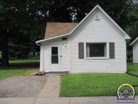 Photo of 733 NE Winfield Ave, Topeka, KS 66616 (MLS # 246023)