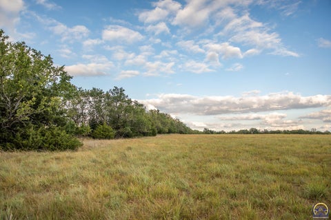 Tiny photo for 11740 SW 40th St, Towanda, KS 67144 (MLS # 246798)