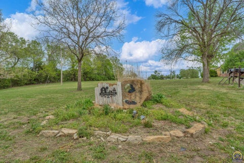 Tiny photo for 1505 Linn Street, Valley Falls, KS 66610 (MLS # 244499)